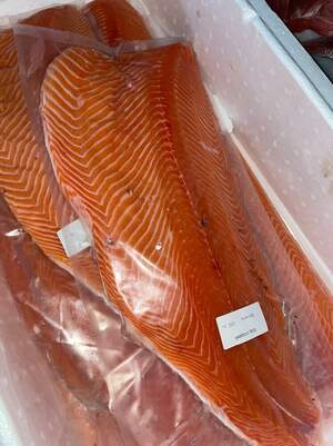 Форель ФІЛЕ ПРОФ ЗАЧИСТКА охолоджене ПРЕМІУМ ROYALSALMON Норвегія